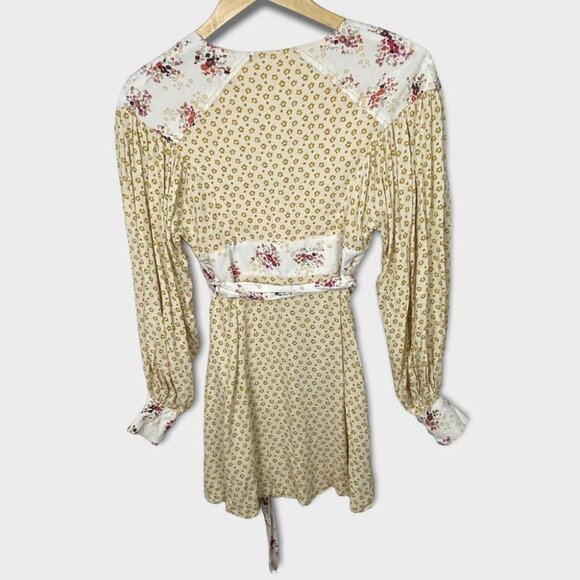 Free People Wonderland Mini Dress Button Down Tie Waist Floral Size XS Bohemian - Picture 8 of 16